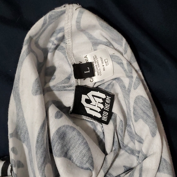 Ghost crop top - Picture 3 of 3